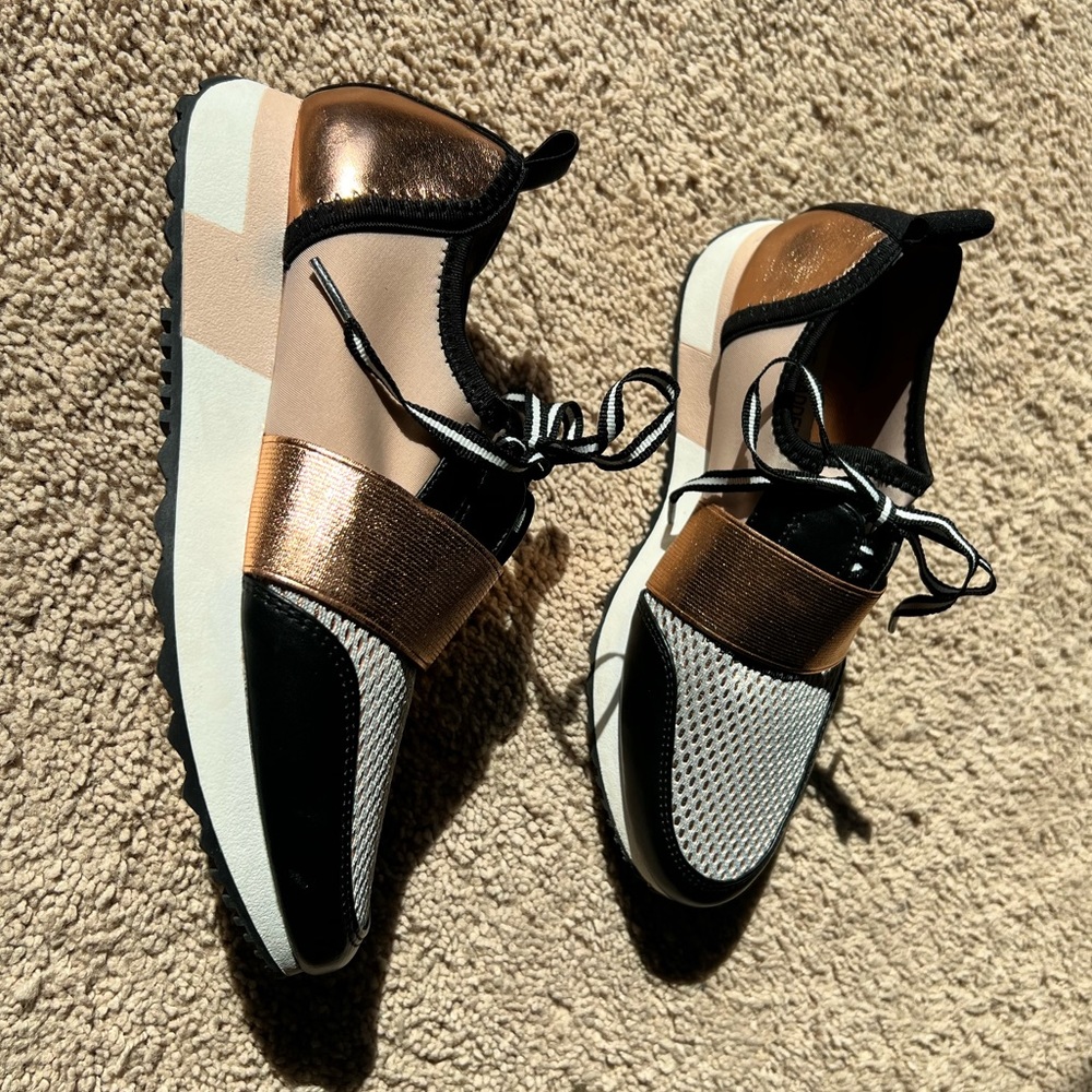 Steve Madden Antics Metallic Sneakers